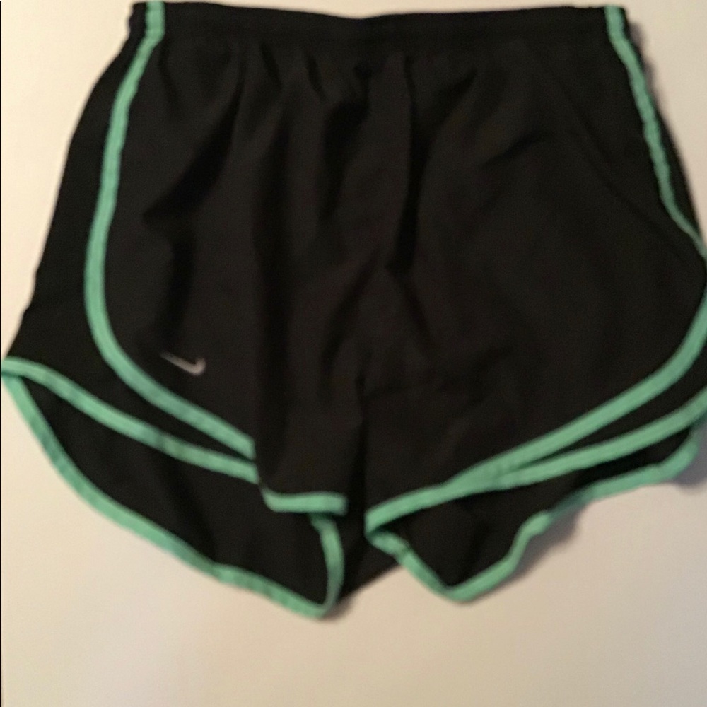 Woman’s Nike Jogging Shorts